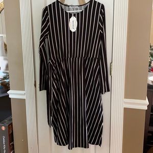 Levaca Dress
